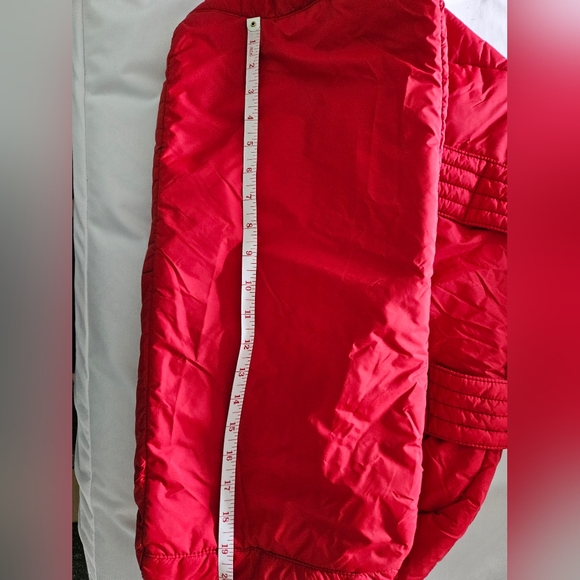 Large Red Overnight Bag - Picture 5 of 7